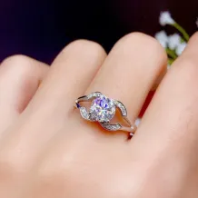 18K Gold-Plated 4-Prong Ring Setting For 6.5mm (1ct) Round Moissanite 925 Silver