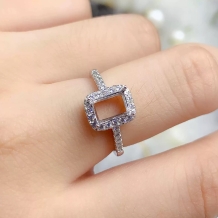 5*7mm Rectangle Prong Ring Setting White Gold Plated 925 Silver For Emerald