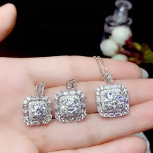 925 Silver 18K Gold-Plated Pendant Settings For 6.5mm (1ct), 8mm (2ct) &amp; 9mm (3ct) Round Moissanite Unset