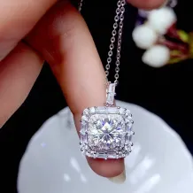 925 Silver 18K Gold-Plated Pendant Settings For 6.5mm (1ct), 8mm (2ct) &amp; 9mm (3ct) Round Moissanite Unset