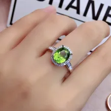 925 Silver Gold-Plated 4-Prong Ring Setting for Oval Stones (4x6mm to 8x10mm, Unset)