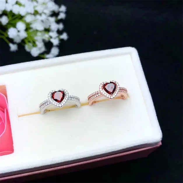 925 Sterling Silver Gold-Plated Luxury Heart-Shaped Ring Setting for 6x6mm Jade & Tourmaline (Unset)