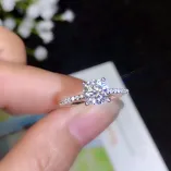 S925 18K Gold-Plated Crown-Style Ring Setting for 6.5x6.5mm (1ct) Round Moissanite