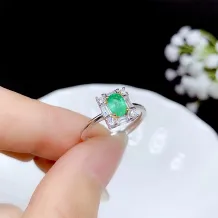 S925 Dual-Tone Gold Ring Setting - T-Baguette Zircons for 4x6mm Emerald