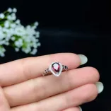 S925 Gold Plated Heart Shaped Ring Setting For 5x7mm Colored Gemstones Unset