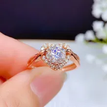 925 Sterling Silver Rose Gold Plated Heart-Shaped Halo Ring Setting For 6.5mm (1ct) Round Moissanite