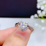 925 Sterling Silver Rose Gold Plated Heart-Shaped Halo Ring Setting For 6.5mm (1ct) Round Moissanite