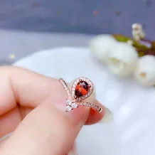 S925 Sterling Silver 18K Gold-Plated Ring Setting For 4x6mm Pear-Shaped Gemstones